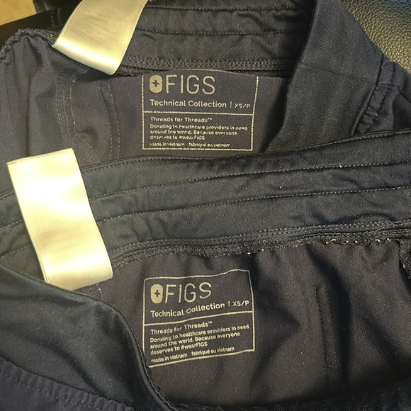 Figs Zamora Jogger Scrub Pants in Navy XSP - Picture 5 of 5